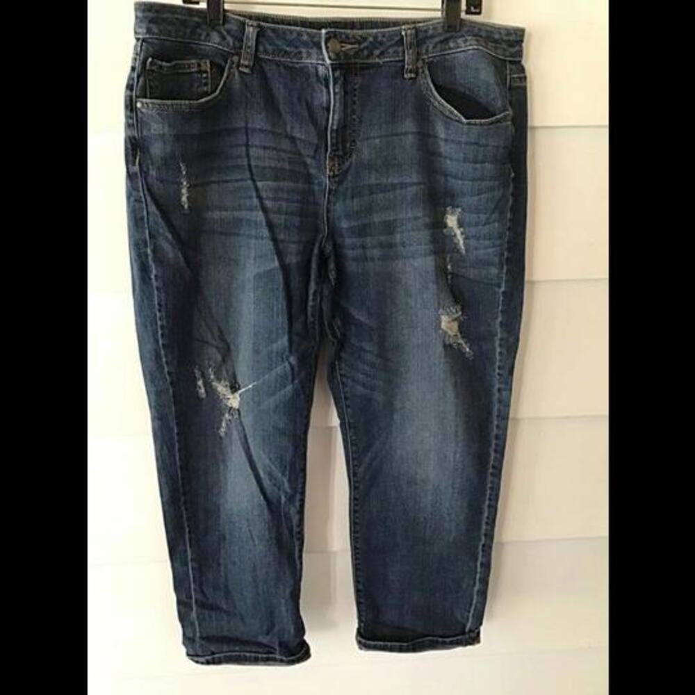 Size 14 Distressed Jennifer Lopez Jeans #388